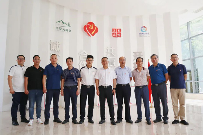 喜迎二十大 党建共建促发展——浒墅关商会与泸州老窖开展党建共...